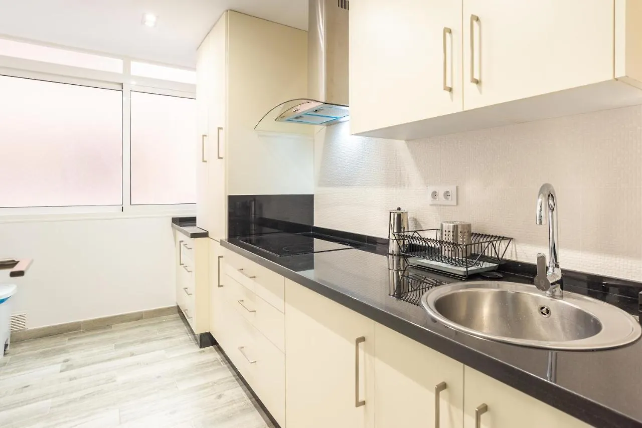Faro, Bonito Apartamento En La Malagueta Malaga 0*,