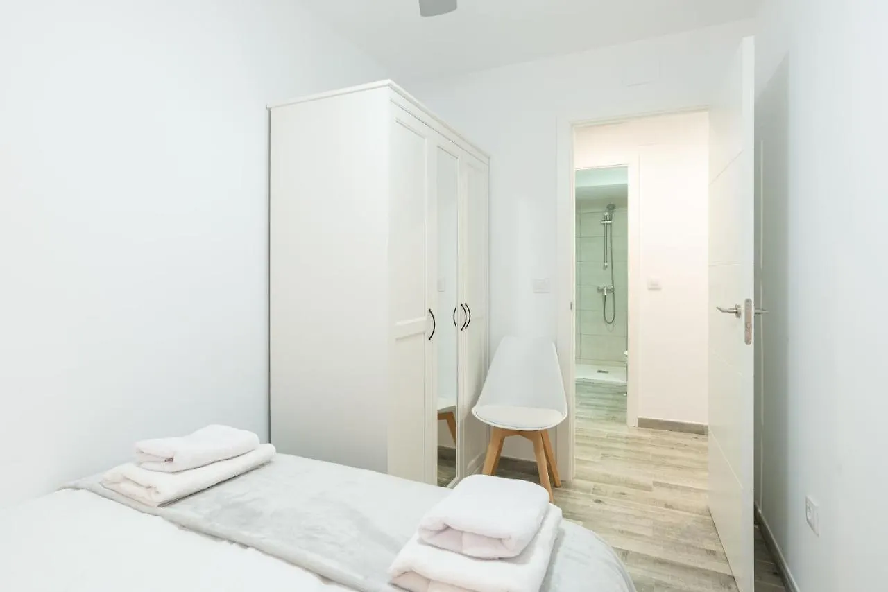 Apartment Faro, Bonito Apartamento En La Malagueta Malaga