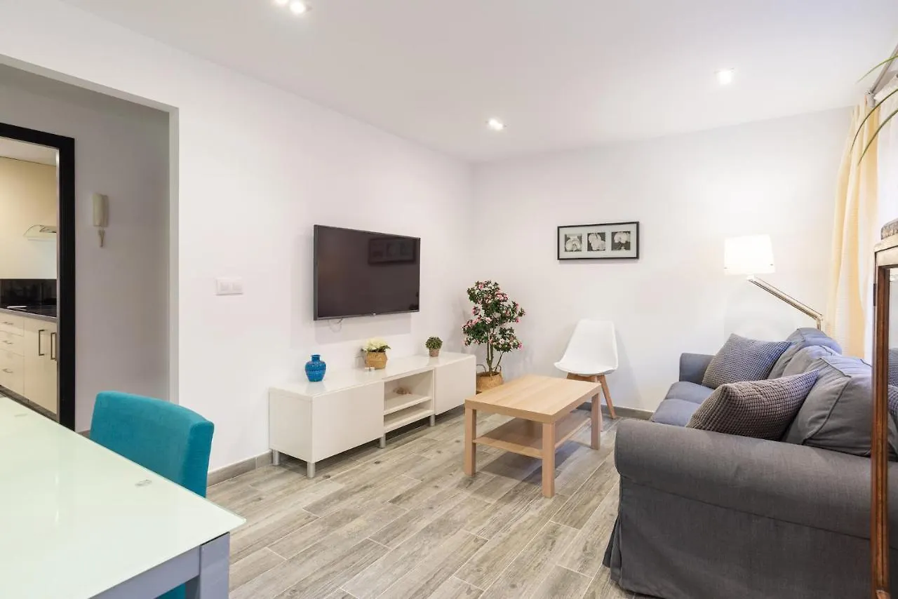 Faro, Bonito Apartamento En La Malagueta Malaga