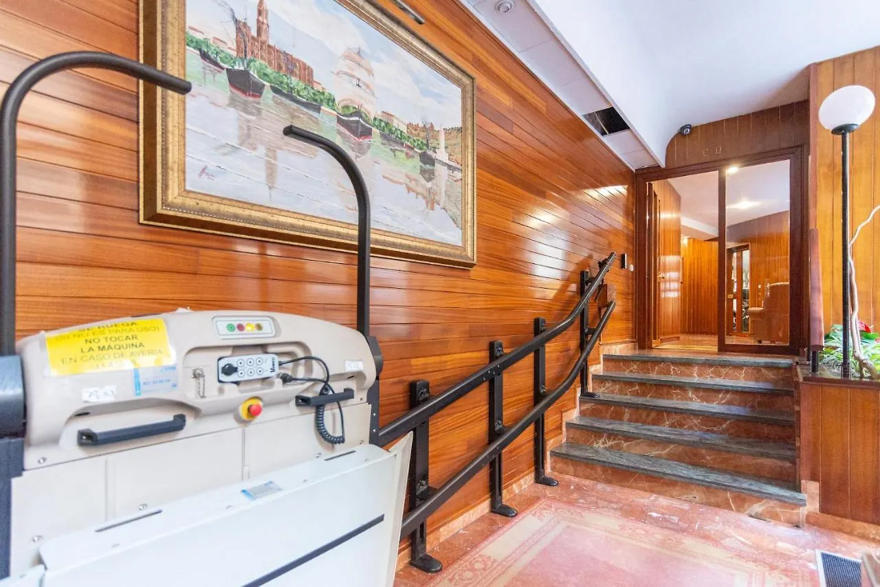 Faro, Bonito Apartamento En La Malagueta Malaga