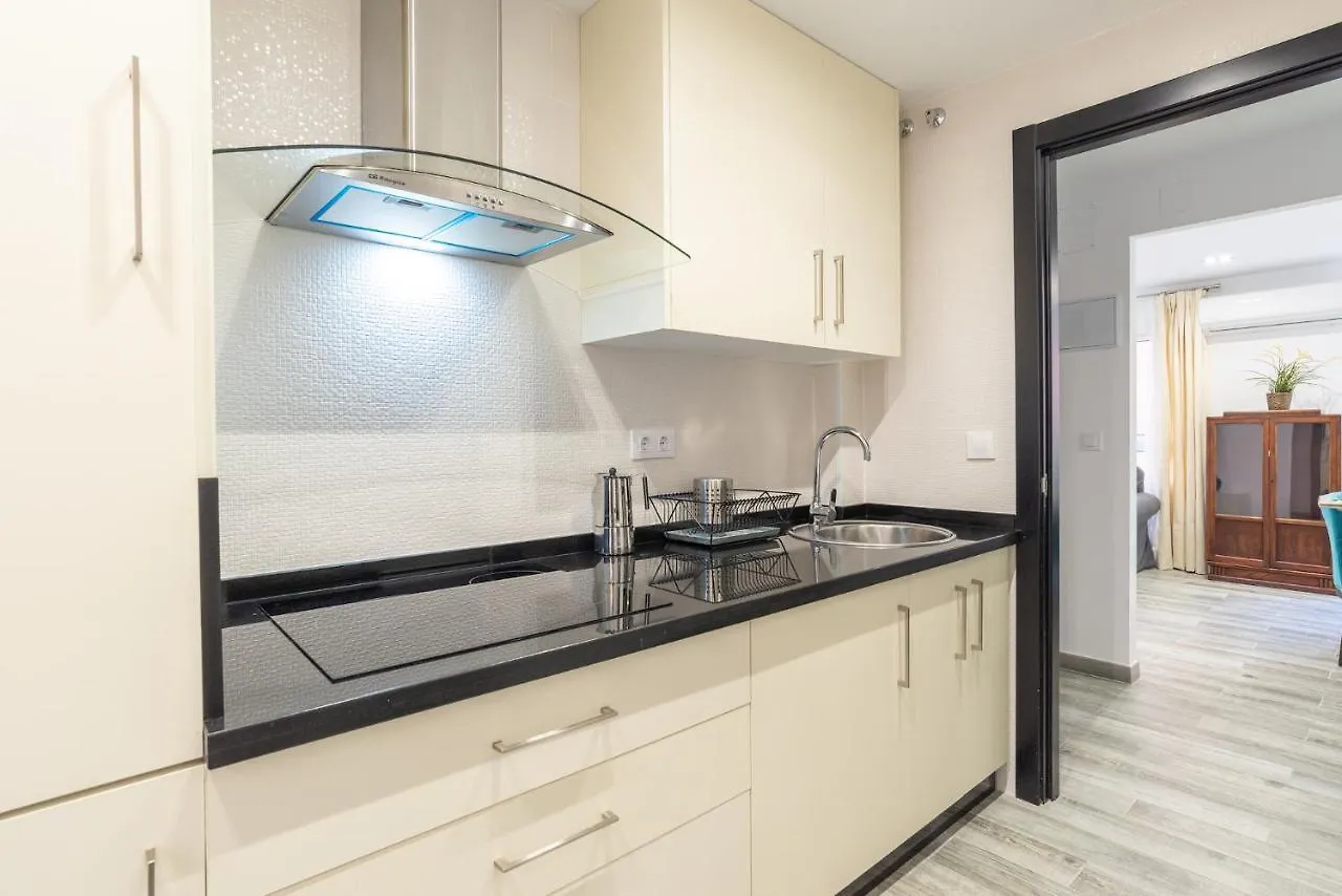 Faro, Bonito Apartamento En La Malagueta Malaga